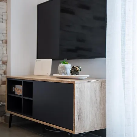 Karma Quality Living Center With Private Parking Lägenhet Volos