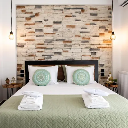 Karma Quality Living Center With Private Parking Volos