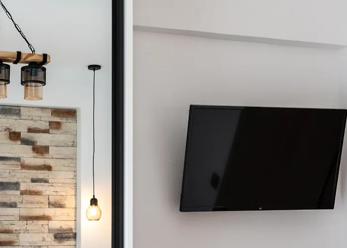 Karma Quality Living Center With Private Parking Apartment Volos