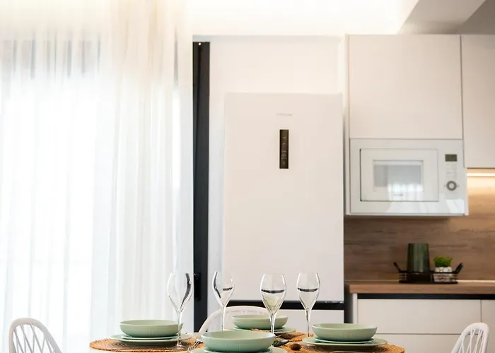 Karma Quality Living Center With Private Parking *