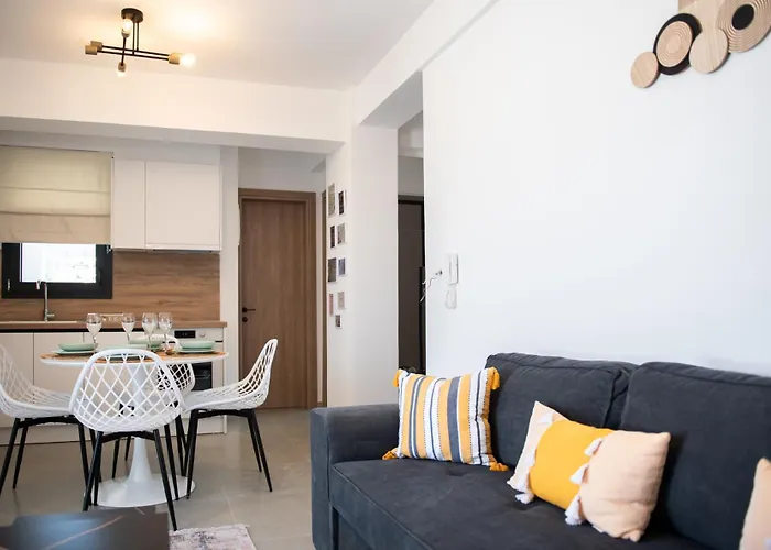 Karma Quality Living Center With Private Parking Apartment